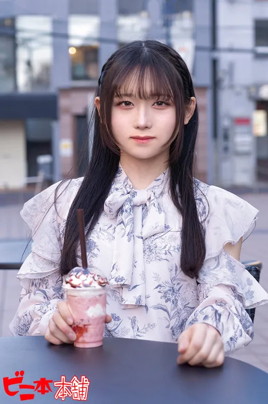 ななこ、息をのむ美しさ…！ハイビジョンで堪能できる極上の誘惑 ななこ