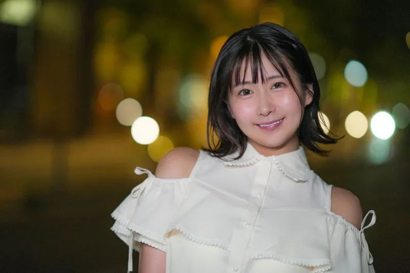 由井陽菜の蜜月！巨尻×JDが織りなす、最奥愛の禁断映像 由井陽菜