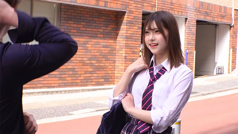 皆瀬あかり、息をのむ4K映像！制服＆最奥愛…隠されたフェチズム 皆瀬あかり