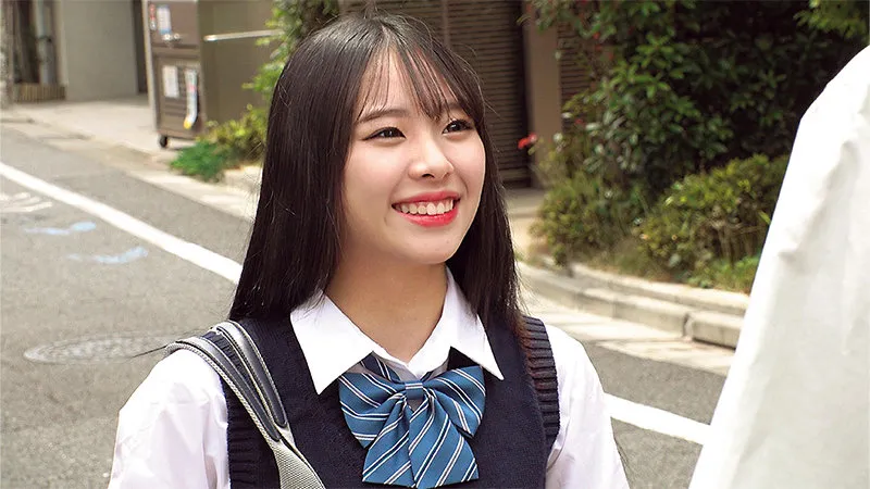 中村心、制服美少女の最奥へ…4K独占配信の刺激！ 中村心