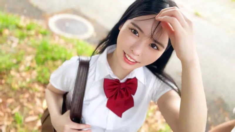 黒島玲衣、制服姿で魅せる…！最奥まで愛を捧ぐハイビジョン映像 黒島玲衣