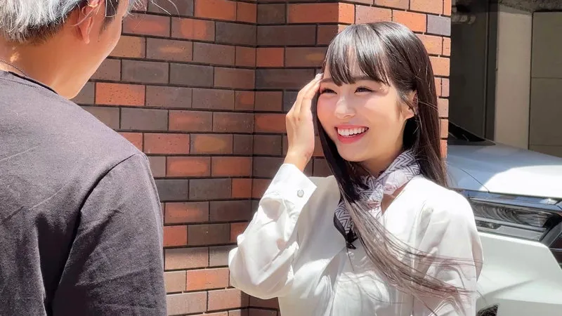 本城はな、エステ体験で解放！美乳＆美少女の独占映像 本城はな