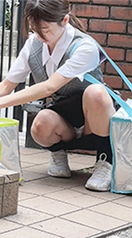 朝倉ゆら、4Kで秘密の観察！お揃い衣装で魅せる最奥愛のハードな隠し撮り 朝倉ゆら