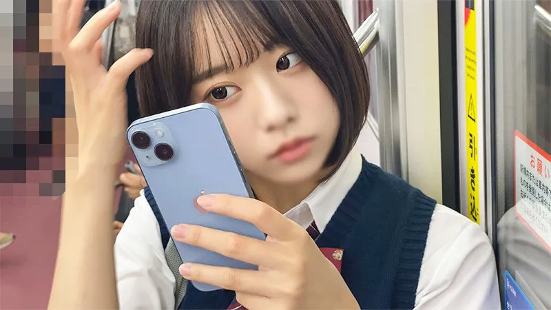 赤名いと、制服姿で魅せる…！4Kハイビジョン注ぎ込み映像 赤名いと