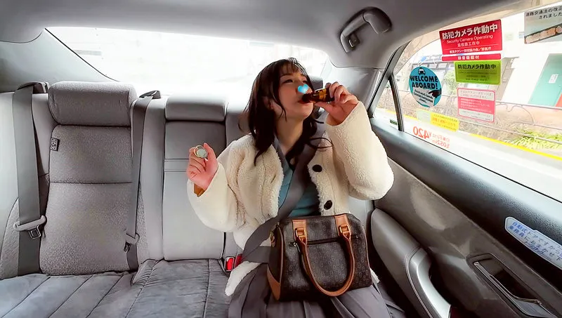 櫻木みなと、愛の魔法で超乳＆ぽっちゃりボディを披露！ハイビジョン美映像 櫻木みなと