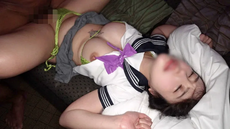 瀬崎彩音のプライベート感！ハイビジョンで堪能できる特典画像付き 瀬崎彩音