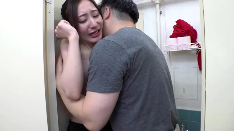 足立友梨の最奥へ…！JDが語る、羞恥と快感のハイビジョン投稿 足立友梨