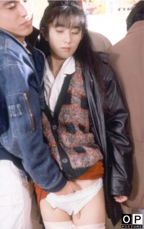 【井上可菜（井上華菜） 一ノ瀬まみ 中山みゆき 氷室真由美】揺れる肢体と美少女たち…刺激的な大人の桃源郷 井上可菜（井上華菜）,一ノ瀬まみ,中山みゆき,氷室真由美