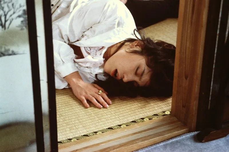 【橋本杏子 春原悠理 風見玲香】橋本杏子、春原悠理、風見玲香…SMプレイで魅せる赤い誘惑 橋本杏子,春原悠理,風見玲香