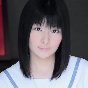 美少女・弘前亮子と体験！顔面シャワー＆上からの愛 弘前亮子