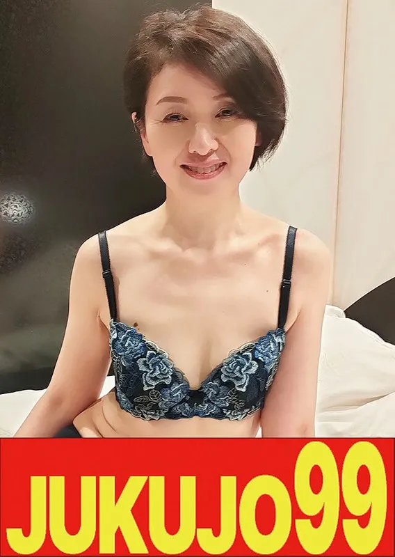 54歳主婦・光代さんのプライベート撮影。抑えきれない情熱と、大人の魅力に密着！