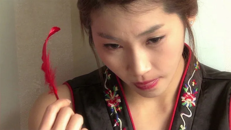 アジア女神たちの愛と欲望！求愛されたスーーマンとジェームズ・ンドのドラマ