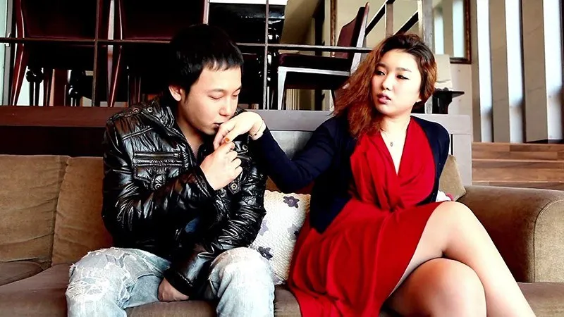 豊満美女と恋人同士の愛し合う姿！ドラマチックなVシネマエッチ