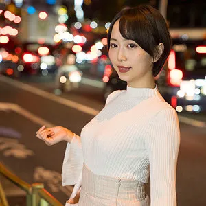 那賀崎ゆきね、とろける潮吹き！最奥まで愛で満たすハードな夜 那賀崎ゆきね
