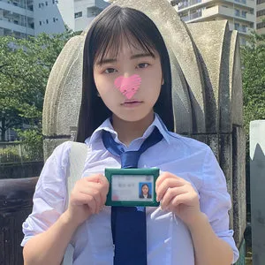 夏川ゆず、息をのむ美乳＆口内奉仕…最奥まで愛で満たすハイビジョン映像 夏川ゆず