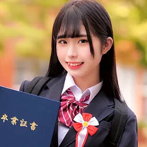 四乃宮もも、制服美少女が4Kで大胆不敵!? 最奥愛充填の誘惑 四乃宮もも