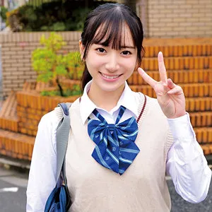 西尾まりな、制服美少女が魅せる4Kハイビジョン最奥愛 西尾まりな