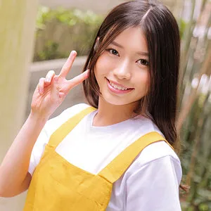 浜辺栞帆、4K美少女が挑む職業体験！最奥まで愛を充填？ 浜辺栞帆