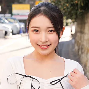 皆月ひかる、4Kお風呂シーンに密着！最奥愛の充填で美少女が…？ 皆月ひかる