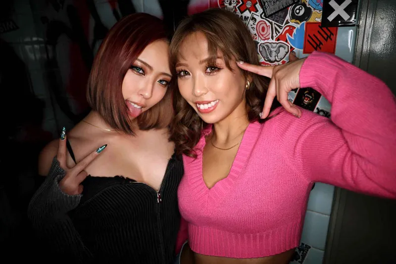 【若菜めあり 有星あおり】若菜めあり＆有星あおりの乱れ咲き！美乳＆日焼けボディに最奥愛の魔法が炸裂 若菜めあり 有星あおり