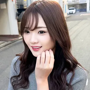 結城のの、秘湯で解放！美乳＆スレンダーなオフショット集 結城のの