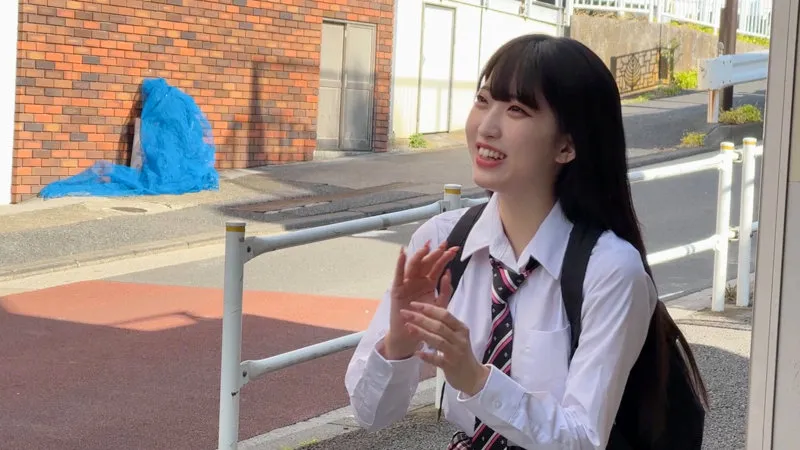 【三葉やよい】制服女子・やよいちゃん、最奥愛の独占ハイビジョン映像！ 三葉やよい