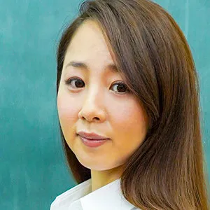 成宮いろは、最奥まで愛を充填！豊満な美乳が弾けるハードな映像 成宮いろは