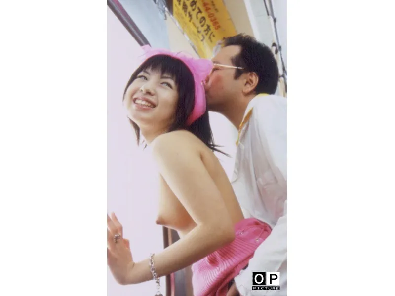 【愛葉るび 瀬戸恵子 赤坂ルナ】ミニスカ女優たちの濡れ濡れ密着！愛葉るび、瀬戸恵子、赤坂ルナの誘惑 愛葉るび,瀬戸恵子,赤坂ルナ