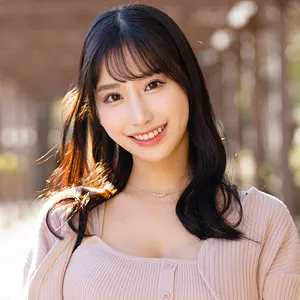 西野絵美の艶やかボディ！4Kで味わう、主婦の禁断の果実 西野絵美