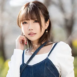 4Kで味わう、れおなの濃厚な最奥愛と喉奥責め れおな