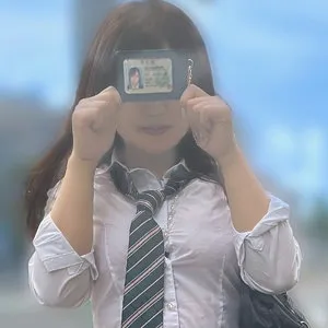 宮名遥の美乳と口内奉仕！最奥まで愛を充填する美少女ハイビジョン 宮名遥