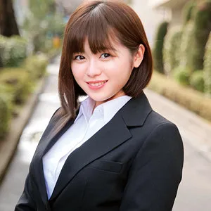 優花杏、4Kで秘密の観察！OL最奥愛が充填される隠れ撮り映像 優花杏