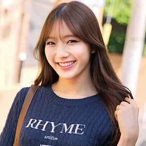 横峯めぐ、4Kハイビジョンで体験！既婚女性との禁断の愛 横峯めぐ