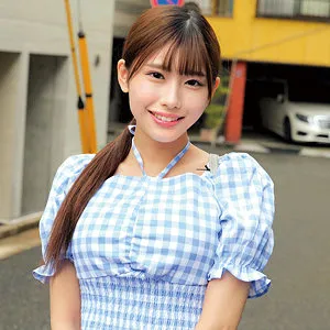 橘ひなの、4Kハイビジョンで魅せる！豊満な果実と最奥愛のJDナンパ 橘ひなの