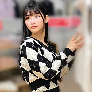 胡桃さくら、4Kで捉えた豊満な果実！最奥愛の充填とハードな喉奥責め 胡桃さくら