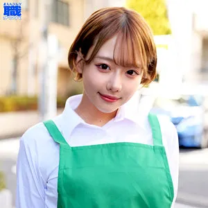 浜崎真緒と過ごす甘い時間…コーヒーチェーンで起きた、禁断の恋の予感 浜崎真緒