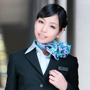 神ユキ、スチュワーデス姿で挑む過激な愛撫と緊縛プレイ 神ユキ