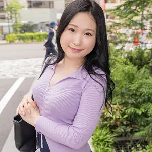 中条りの、禁断の愛と蜜月！豊満な果実が揺れる、秘密のオフィス・ドラマ 中条りの