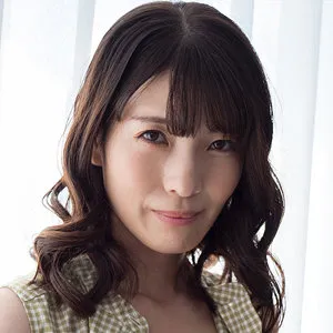 生田望美の艶やか競泳水着！上から愛でるハイビジョン映像 生田望美