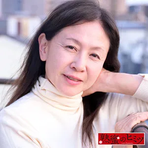 青葉小夏、大人の隠れ家で解放される。ヒミツのプライベート撮影。 青葉小夏