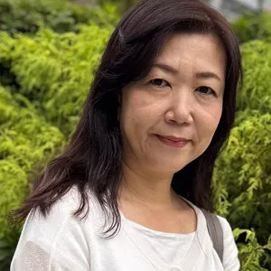 片桐梓の艶やか魅力！ハイビジョンで味わう、大人のスレンダーボディ 片桐梓