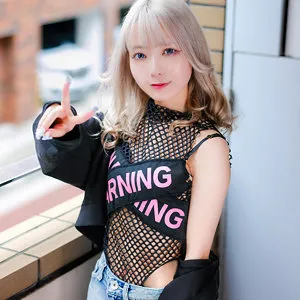 【藍瀬ミナ（野々宮あめ）】藍瀬ミナ、独占ハイビジョンで魅せる！ツンデレキスとプライベートな素顔 藍瀬ミナ（野々宮あめ）