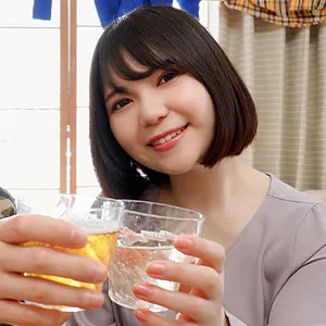 白川ゆず、禁断の愛と秘密の共有！豊満な果実が織りなすハイビジョン愛欲 白川ゆず