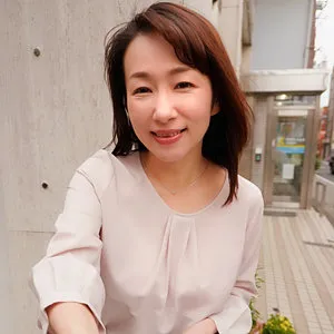 大人の魅力解放！豊満な果実とハイビジョンで魅せる、既婚主婦・よしい美希 よしい美希