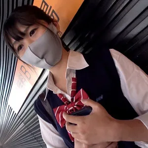 【須崎美羽（北山悠）】須崎美羽、プライベートな口内奉仕で美乳を解放！最奥まで愛の充填 須崎美羽（北山悠）