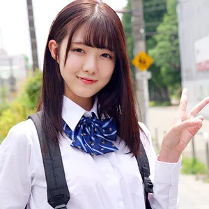 松山みなみ、制服姿で電光石火！独占ハイビジョン映像＆お揃い衣装 松山みなみ