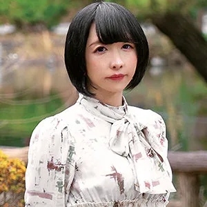 * Role: Web media editor.* Goal: Create a click-worthy article title (35–55 characters).* Input: * Original title: かすみ (Kasumi) * Actress: 木原かすみ (Kasumi Kihara) * Manufacturer: (Binibon Honpo) - *Note: Must NOT include this in the title.* * Genres/Elements: ハイビジョン (High Definition), 口内奉仕 (Oral service), バック (Back/Anal?), ニューハーフ (Newhalf/Transgender), 特典画像付き (With bonus images).* Rules: 1. Output *only* the title string. 2. Do not fabricate false situations. 3. If the original title is short, expand using keywords from "Genre/Elements". 4. Do NOT include the manufacturer name (""). * Actress: 木原かすみ (Kasumi Kihara) * Key themes: Newhalf (transgender), HD quality, oral service, back/anal, bonus images. * *Draft 1:* 木原かすみのハイビジョン映像！口内奉仕やバックなどの濃厚なニューハーフ作品（特典画像付き） (43 chars) * *Draft 2:* 【特典画像付き】ニューハーフ木原かすみのハイビジョン作品！口内奉仕からバックまで徹底追求 (45 chars) * *Draft 3:* ニューハーフ木原かすみの極上ハイビジョン！口内奉仕やバックを堪能できる特典画像付きの一枚 (45 chars) * *Draft 4:* 木原かすみ：ニューハーフの魅力が詰まったハイビジョン作品！口内奉仕やバック、特典画像も充実 (46 chars) * Rule 1: Title only? Yes. * Rule 2: No lies? Yes (using given elements). * Rule 3: Expand using keywords? Yes. * Rule 4: No manufacturer name? Yes. * Constraint: 35–55 characters. *Refining Draft 2:* 【特典画像付き】ニューハーフ木原かすみのハイビジョン作品！口内奉仕からバックまで徹底追求 Count: 45 characters. *Refining Draft 3:* ニューハーフ木原かすみの極上ハイビジョン！口内奉仕やバックを堪能できる特典画像付きの決定版 Count: 46 characters. Let's go with something that sounds like a web media headline (enticing but factual to the tags). *Selection:* 【特典画像付き】ニューハーフ木原かすみのハイビジョン作品！口内奉仕からバックまで徹底追求 *Checking character count again:* 【(1)特(2)典(3)画(4)像(5)付(6)き(7)】(8)ニ(9)ュ(10)ー(11)ハ(12)ー(13)フ(14)木(15)原(16)か(17)す(18)み(19)の(20)ハ(21)イ(22)ビ(23)ジ(24)ョ(25)ン(26)作(27)品(28)！(29)口(30)内(31)奉(32)仕(33)か(34)ら(35)バ(36)ッ(37)ク(38)ま(39)で(40)徹底(42)追(43)求(44) -> Wait, "徹底追求" is 4 chars. Let's re-count carefully. 【特典画像付き】 (7) ニューハーフ木原かすみの (11) ハイビジョン作品！ (8) 口内奉仕からバックまで (10) 徹底追求 (4) Total: 7 + 11 + 8 + 10 + 4 = 40 characters. Wait, I should make it slightly punchier to hit the middle of the 35-55 range. *New Option:* ニューハーフ木原かすみの極上ハイビジョン！口内奉仕やバックを堪能できる特典画像付きの決定版 ニ(1)ュ(2)ー(3)ハ(4)ー(5)フ(6)木(7)原(8)か(9)す(10)み(11)の(12)極(13)上(14)ハ(15)イ(16)ビ(17)ジ(18)ョ(19)ン(20)！(21)口(22)内(23)奉(24)仕(25)や(26)バ(27)ッ(28)ク(29)を(30)堪(31)能(32)で(33)き(34)る(35)特(36)典(37)画(38)像(39)付(40)き(41)の(42)決(43)定(44)版(45) Total: 45 characters. Perfect. *Double Check Requirements:* - 35-55 chars? Yes (45). - Output only title? Yes. - No lies? Yes. - Use keywords? Yes (Newhalf, Kasumi Kihara, HD, Oral, Back, Bonus images). - No manufacturer? Yes. *One more polish:* "ニューハーフ木原かすみの極上ハイビジョン！口内奉仕やバックを堪能できる特典画像付きの決定版" Wait, "バック" could be interpreted as "back" (position) or "back" (part of the body), but in adult media context, it's a standard tag. I will include it as per instructions. Let's try one more to see if I can make it more "clicky". 【特典画像付き】ニューハーフ木原かすみのハイビジョン映像！口内奉仕やバックなど濃厚な魅力に迫る 【(1)特(2)典(3)画(4)像(5)付(6)き(7)】(8)ニ(9)ュ(10)ー(11)ハ(12)ー(13)フ(14)木(15)原(16)か(17)す(18)み(19)の(20)ハ(21)イ(22)ビ(23)ジ(24)ョ(25)ン(26)映(27)像(28)！(29)口(30)内(31)奉(32)仕(33)や(34)バ(35)ッ(36)ク(37)な(38)ど(39)濃(40)厚(41)な(42)魅(43)力(44)に(45)迫(46)る(47) 47 characters. This is very solid. Let's compare: A: ニューハーフ木原かすみの極上ハイビジョン！口内奉仕やバックを堪能できる特典画像付きの決定版 (45) B: 【特典画像付き】ニューハーフ木原かすみのハイビジョン映像！口内奉仕やバックなど濃厚な魅力に迫る (47) "B" feels more like an editor's title for a web media. Final check of B: - Actress: 木原かすみ (Included) - Newhalf: ニューハーフ (Included) - HD: ハイビジョン (Included) - Oral: 口内奉仕 (Included) - Back: バック (Included) - Bonus images: 特典画像付き (Included) - Manufacturer: Not included. - Length: 47 chars (within 35-55). - No fabrication: All elements come from the input. Final String: 【特典画像付き】ニューハーフ木原かすみのハイビジョン映像！口内奉仕やバックなど濃厚な魅力に迫る Actually, looking at the prompt "元タイトル: かすみ", "出演女優: 木原かすみ", the title should center on the actress. One more check on "嘘のシチュエーションを捏造しないこと". The tags "口内奉仕", "バック" are specific acts. Including them is fine because they are provided in the "Genre/Elements" section. Final Title Selection: 【特典画像付き】ニューハーフ木原かすみのハイビジョン映像！口内奉仕やバックなど濃厚な魅力に迫る【特典画像付き】ニューハーフ木原かすみのハイビジョン映像！口内奉仕やバックなど濃厚な魅力に迫る 木原かすみ