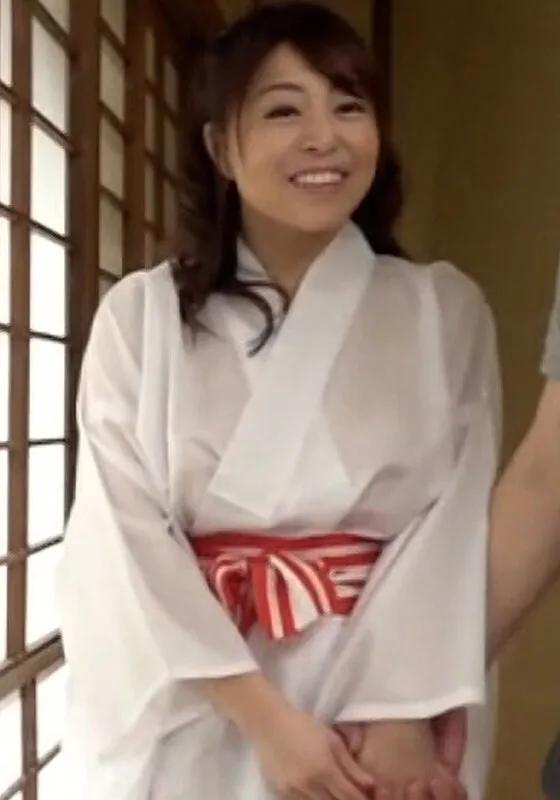 大人の楽園へ誘う、豊満な果実。泡とオイルに溺れる快楽の最奥愛。