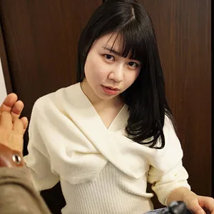 りょうの美しさに息をのむ…独占ハイビジョン着エロ映像！